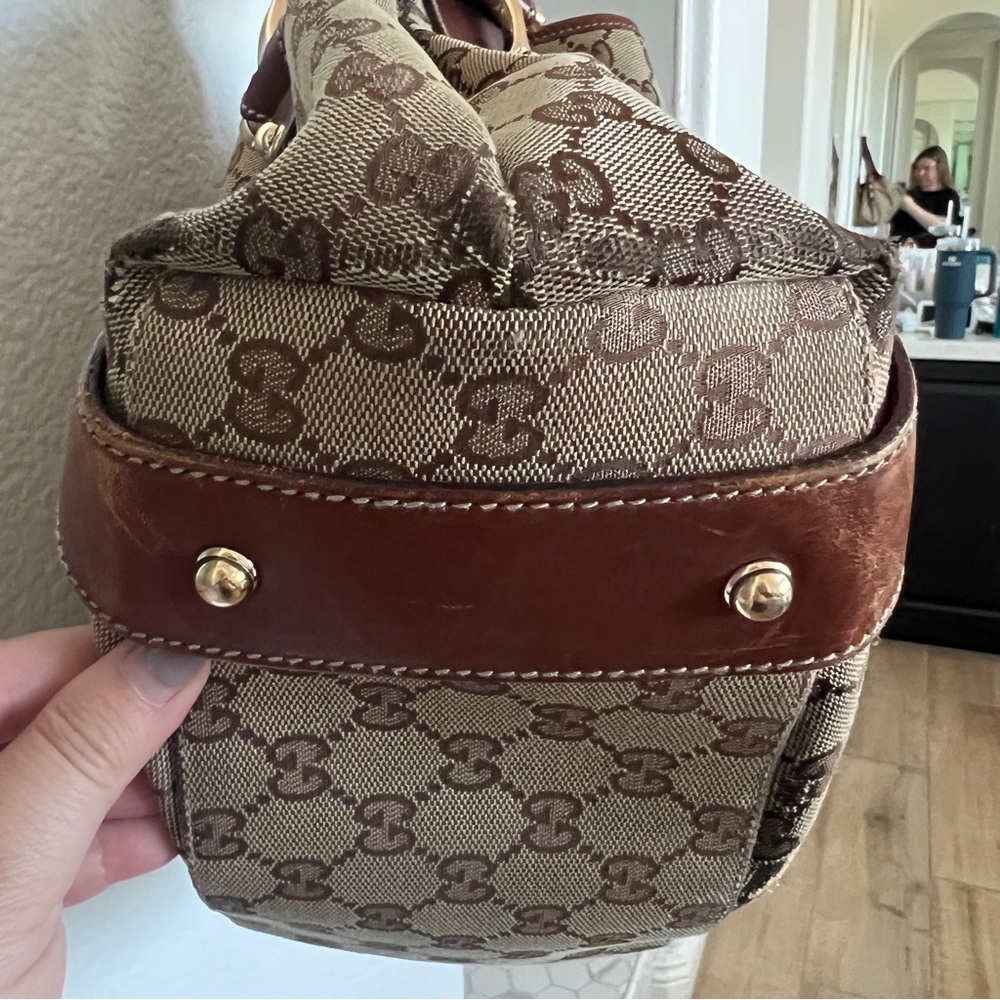 GUCCI Canvas Pelham bag - Large - Picture 11 of 16